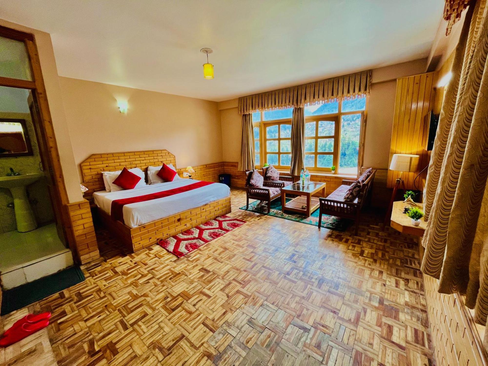 Snow Clad Riverview Hotel & Resort, Manali Buitenkant foto
