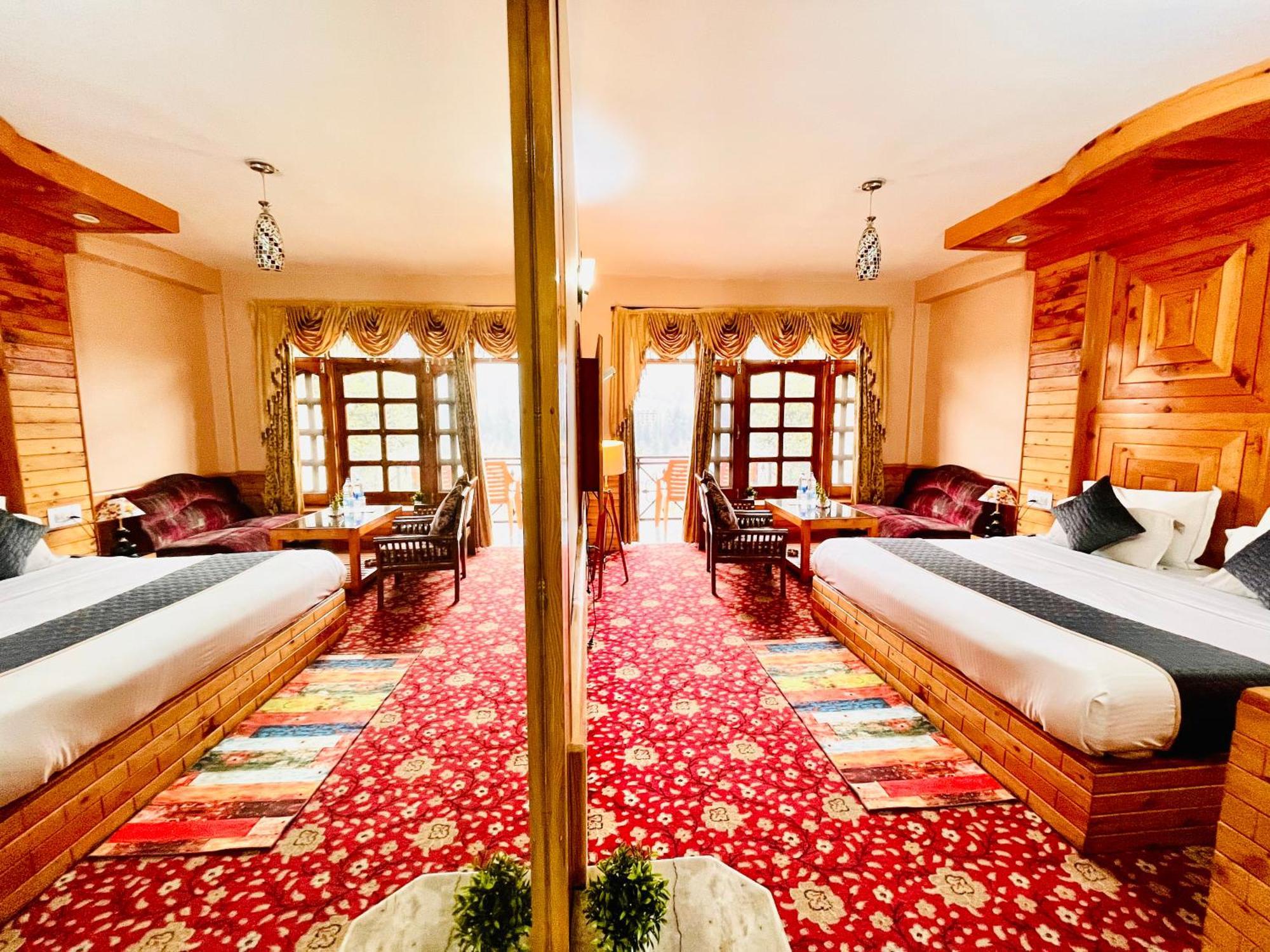 Snow Clad Riverview Hotel & Resort, Manali Buitenkant foto
