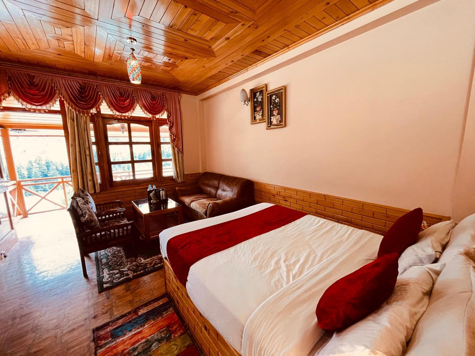Snow Clad Riverview Hotel & Resort, Manali Buitenkant foto
